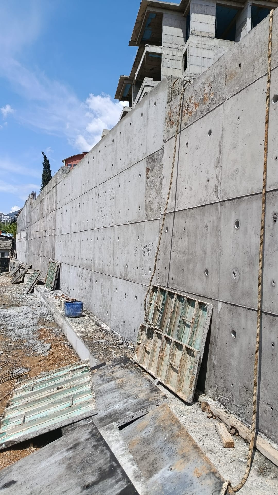 Ari İnşaat Betonarme Çevre Duvarı